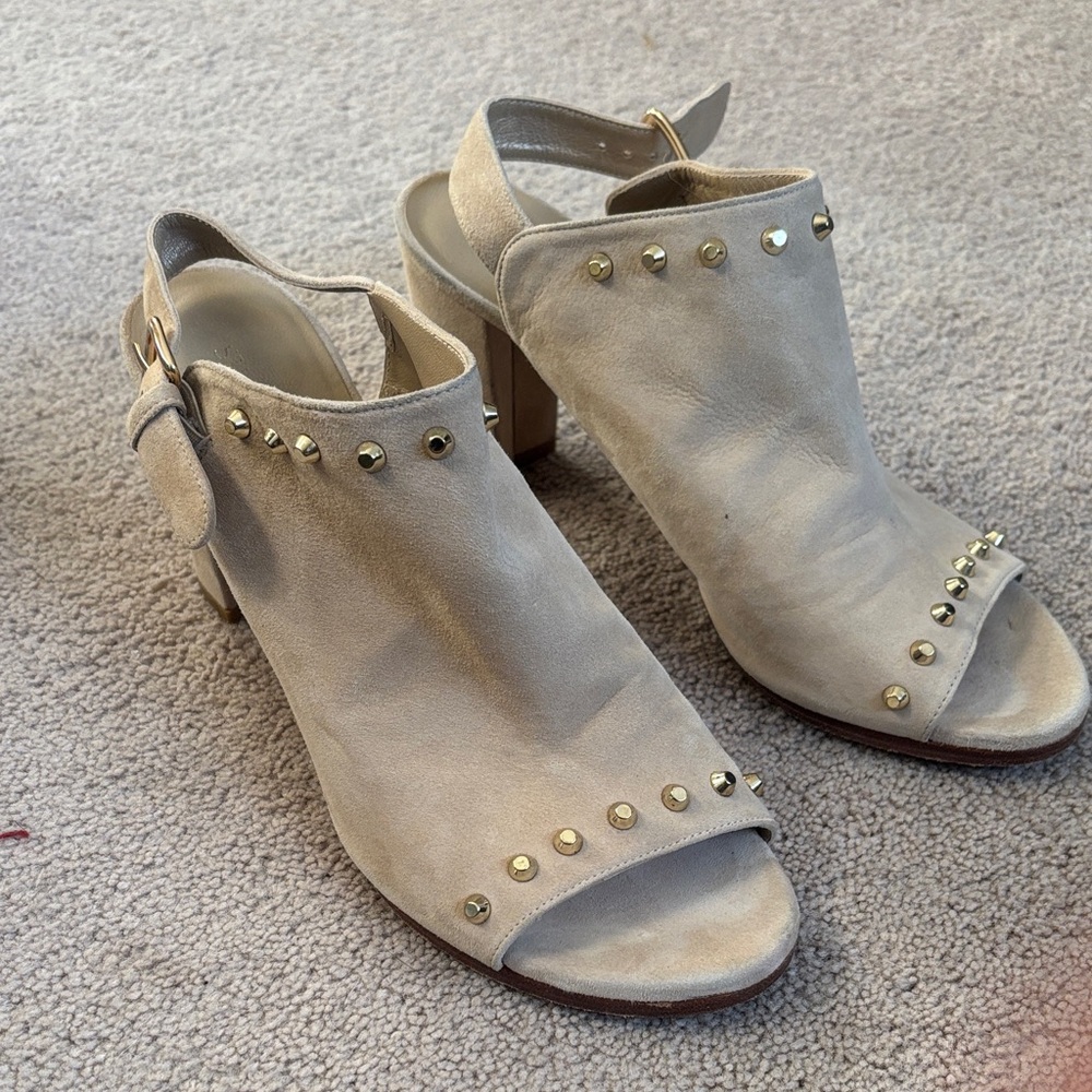 Stuart Whitman Beige Studded  open toe block heel